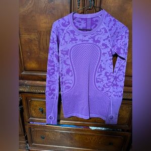Lululemon long sleeve swiftly 4